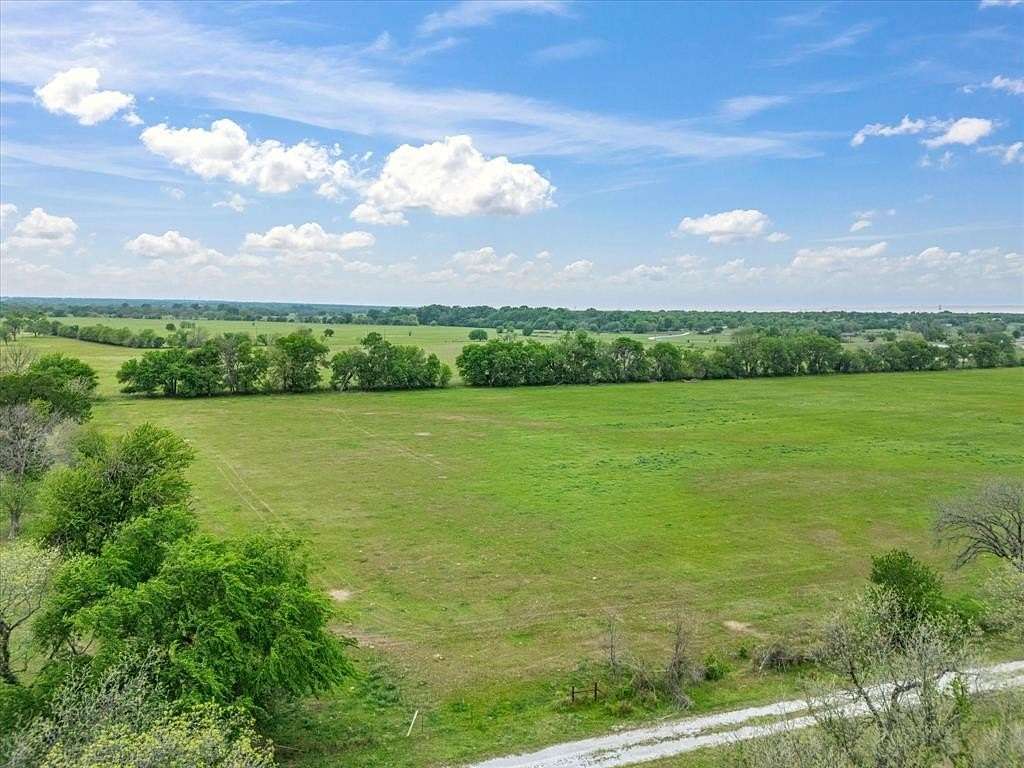 48 Acres of Recreational Land & Farm for Sale in Alvord, Texas