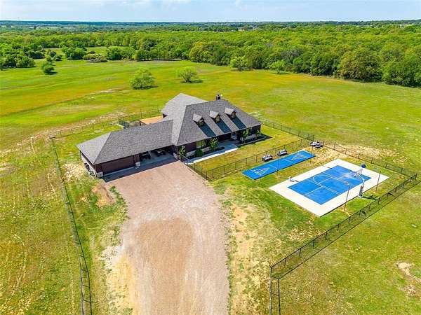 95.8 Acres of Land with Home for Sale in Springtown, Texas