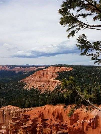 0.76 Acres of Residential Land for Sale in Duck Creek Village, Utah