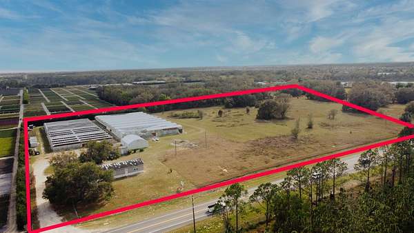 9 Acres of Improved Mixed-Use Land for Sale in Eustis, Florida