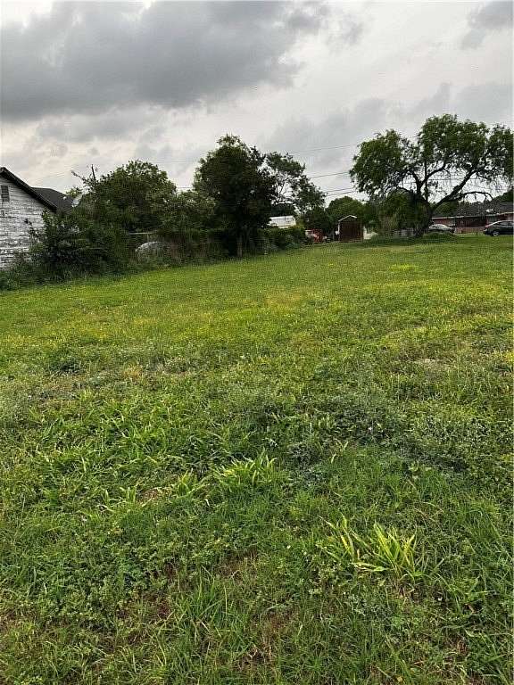 0.16 Acres of Residential Land for Sale in Kingsville, Texas