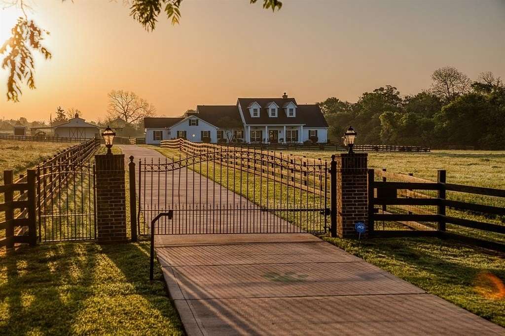 21.2 Acres of Agricultural Land with Home for Sale in Chappell Hill, Texas