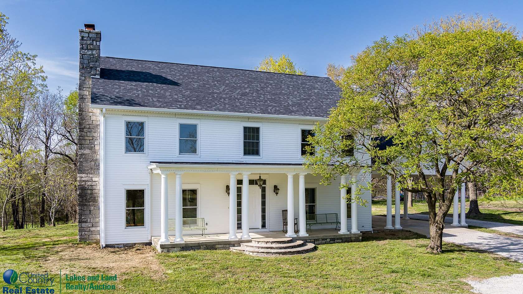 4 Acres of Residential Land with Home for Sale in Albany, Kentucky