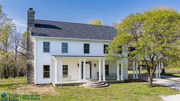 4 Acres of Residential Land with Home for Sale in Albany, Kentucky