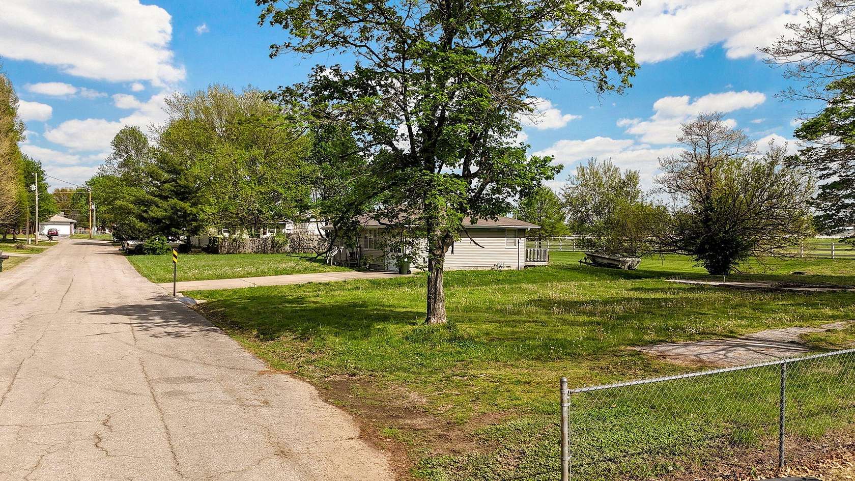 0.18 Acres of Residential Land for Sale in Mount Vernon, Missouri