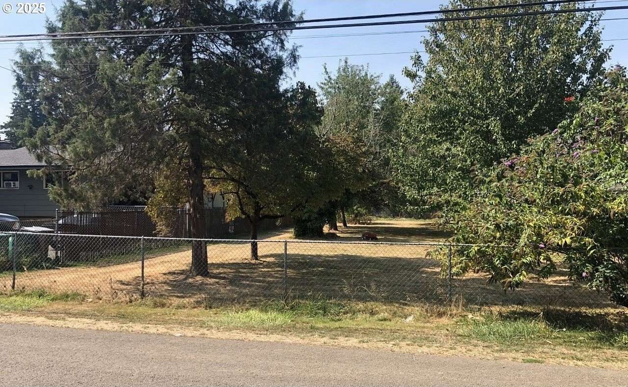 0.3 Acres of Residential Land for Sale in Portland, Oregon
