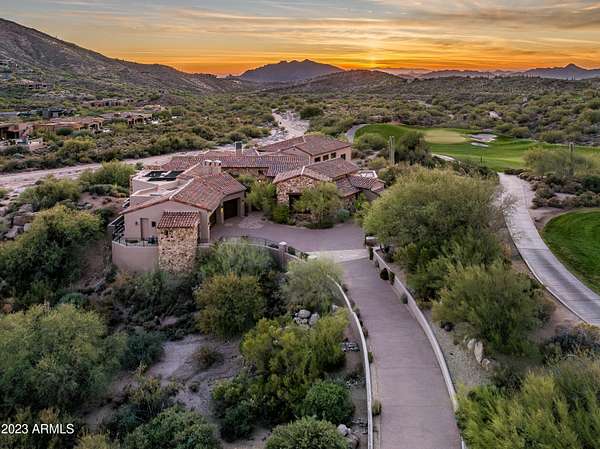 2 Acres of Residential Land with Home for Sale in Scottsdale, Arizona