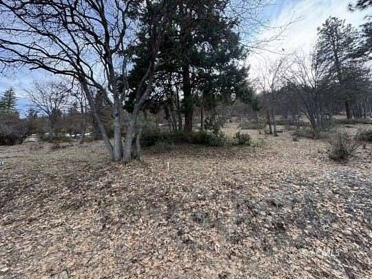 0.55 Acres of Residential Land for Sale in Klamath Falls, Oregon