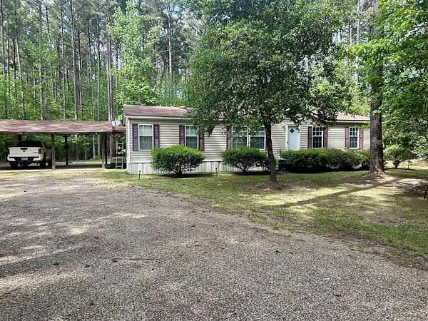 3 Acres of Residential Land with Home for Sale in Camden, Arkansas