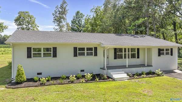 1.84 Acres of Residential Land with Home for Sale in Rainsville, Alabama