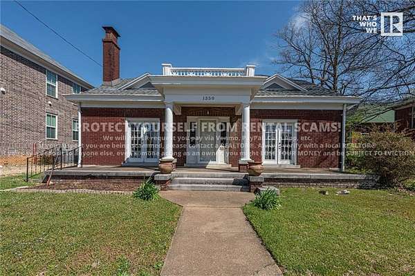 1.58 Acres of Residential Land with Home for Lease in Fayetteville, Arkansas