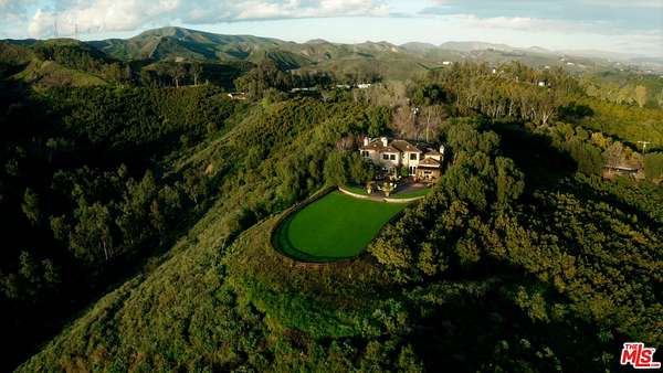 19.3 Acres of Land with Home for Sale in Somis, California