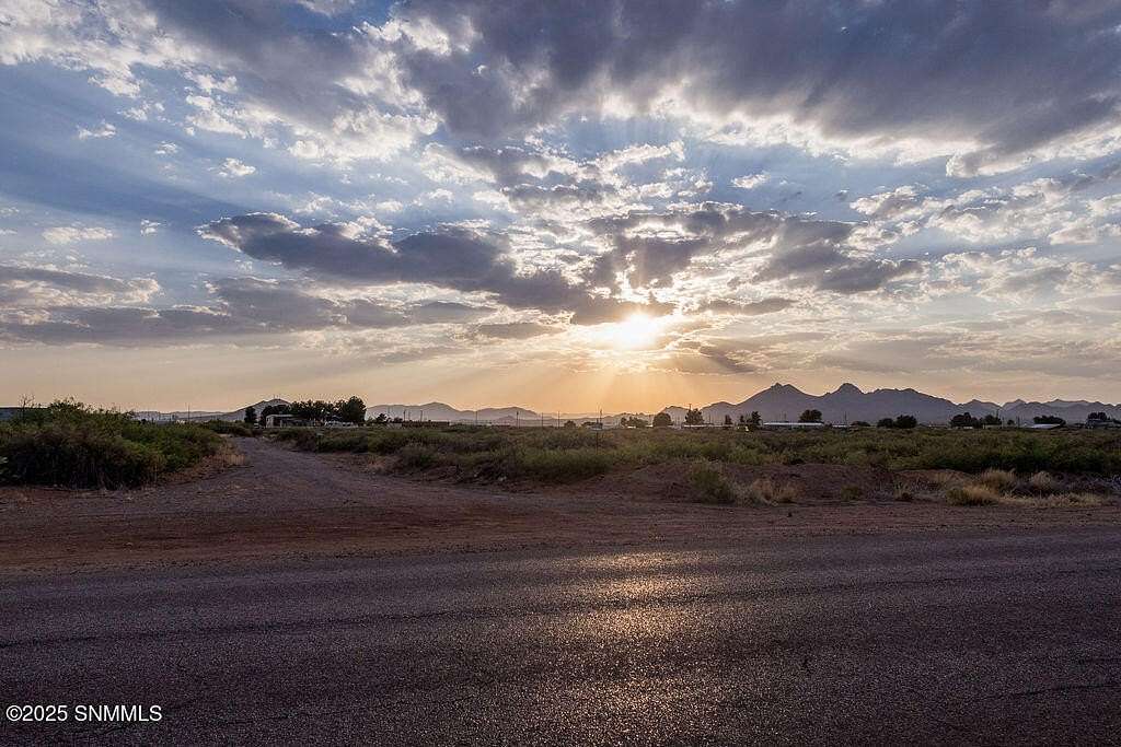 3 Acres of Residential Land for Sale in Las Cruces, New Mexico