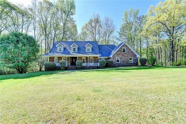 5.88 Acres of Residential Land with Home for Sale in Buford, Georgia