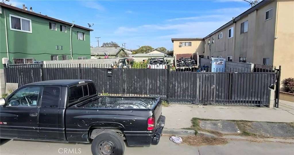 0.1 Acres of Land for Sale in Long Beach, California