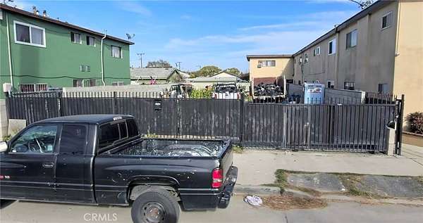 0.1 Acres of Land for Sale in Long Beach, California
