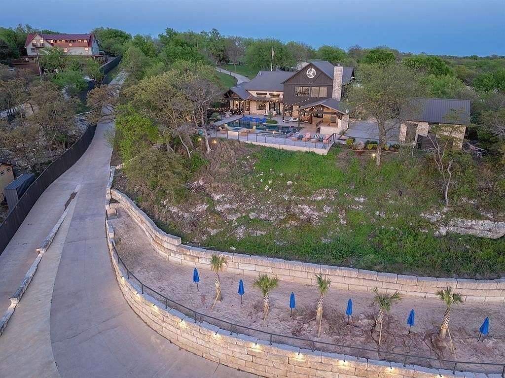 2 Acres of Residential Land with Home for Sale in Gainesville, Texas