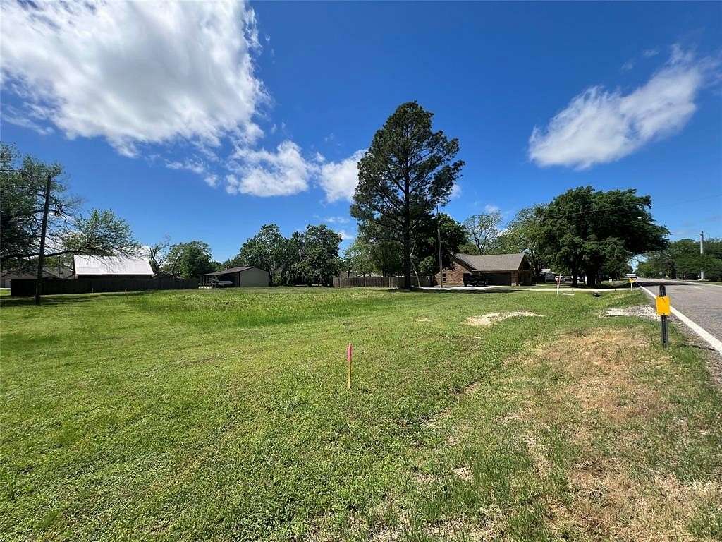 0.25 Acres of Residential Land for Sale in Tioga, Texas