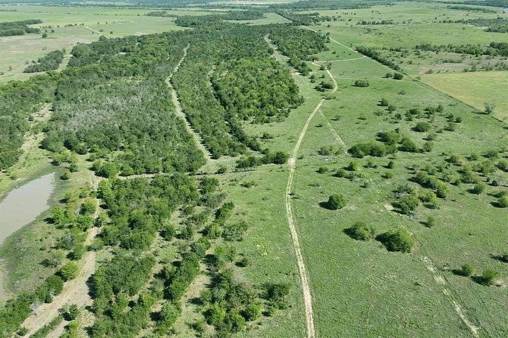 8.1 Acres of Residential Land for Sale in Wills Point, Texas