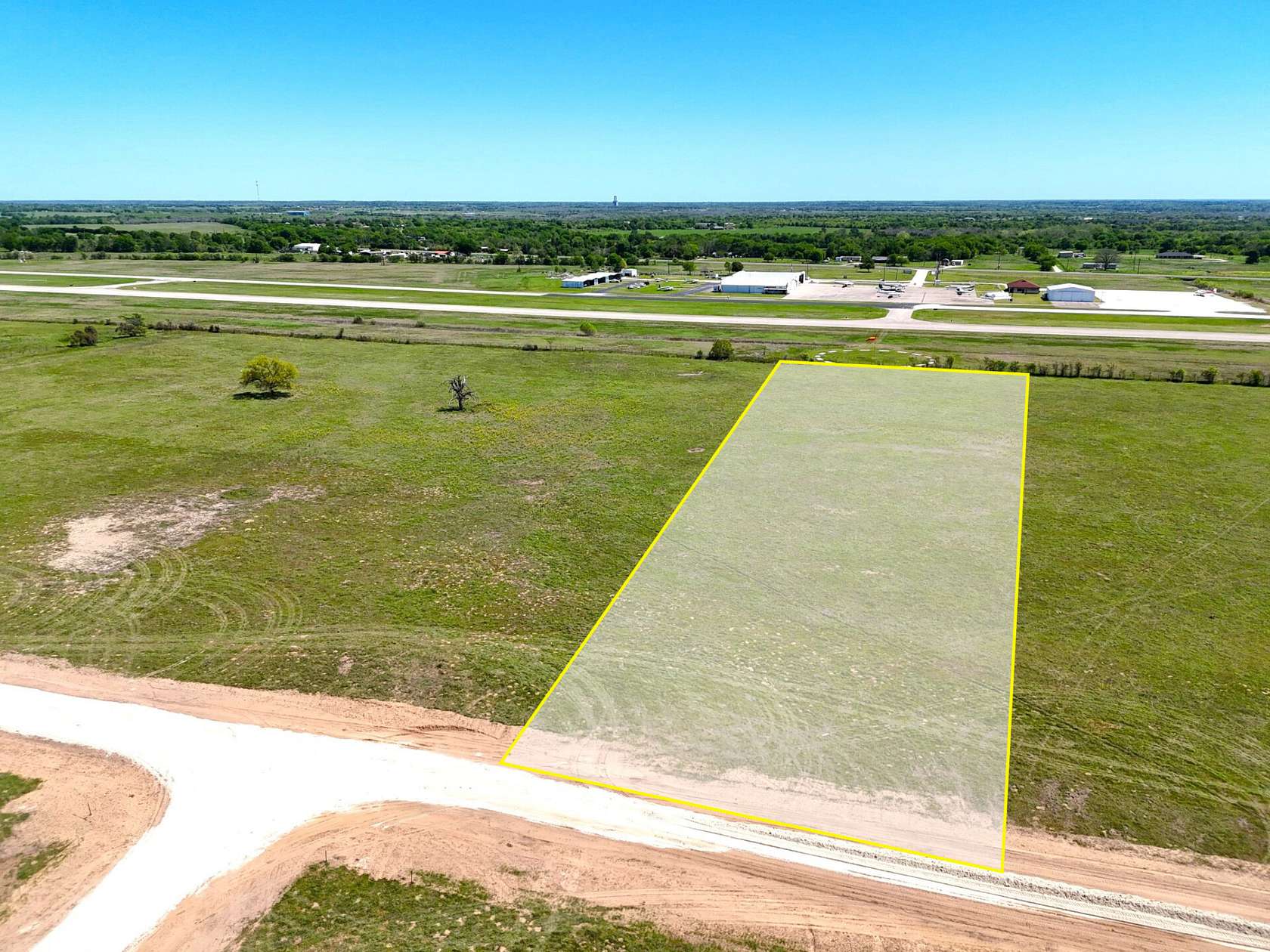 3.49 Acres of Residential Land for Sale in Mexia, Texas