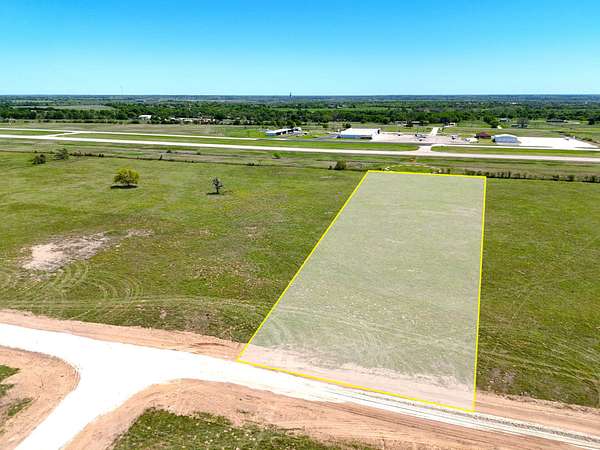 3.49 Acres of Residential Land for Sale in Mexia, Texas