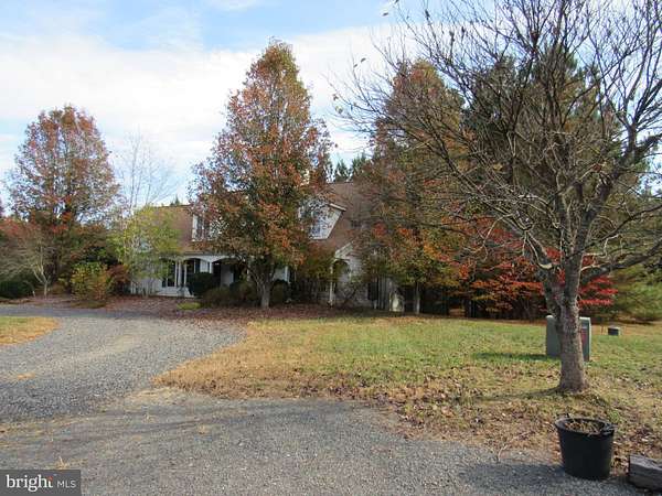 25 Acres of Agricultural Land with Home for Sale in Sumerduck, Virginia