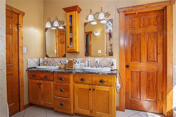 49.4 Acres of Agricultural Land with Home for Sale in Floresville, Texas