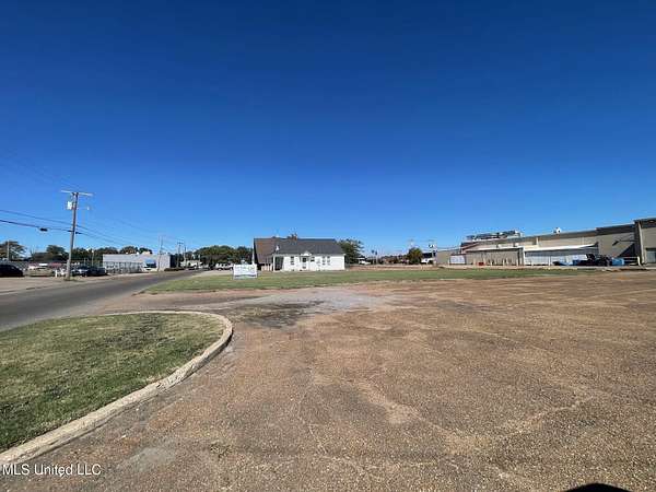 0.24 Acres of Commercial Land for Sale in Cleveland, Mississippi