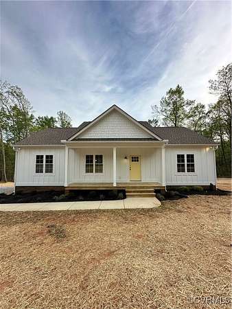 5.4 Acres of Residential Land with Home for Sale in Kents Store, Virginia