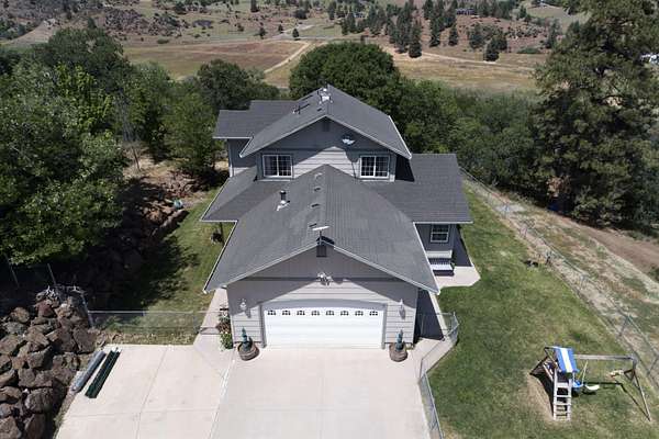 2.5 Acres of Residential Land with Home for Sale in Hornbrook, California