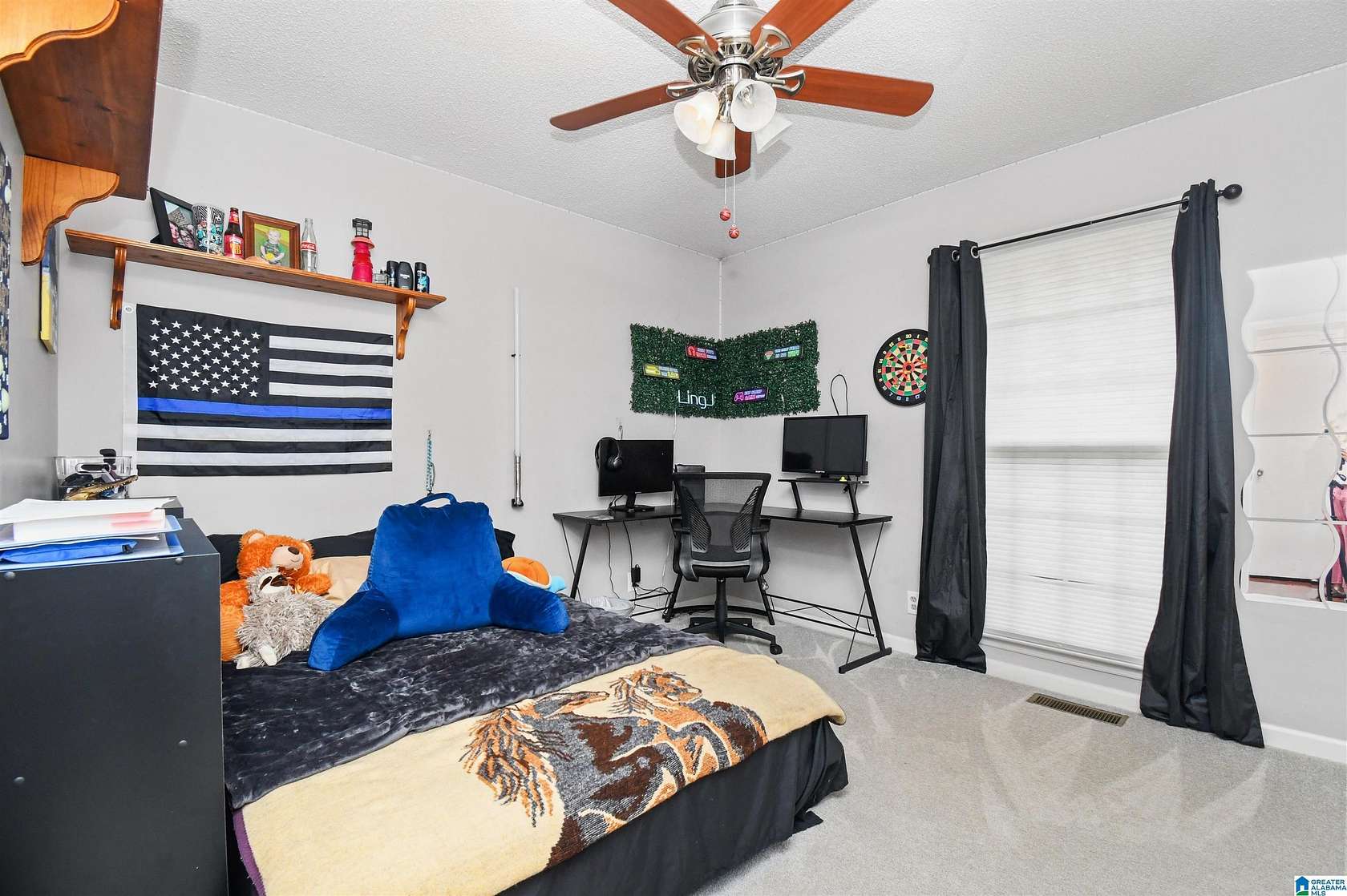 5.42 Acres of Residential Land with Home for Sale in Calera, Alabama