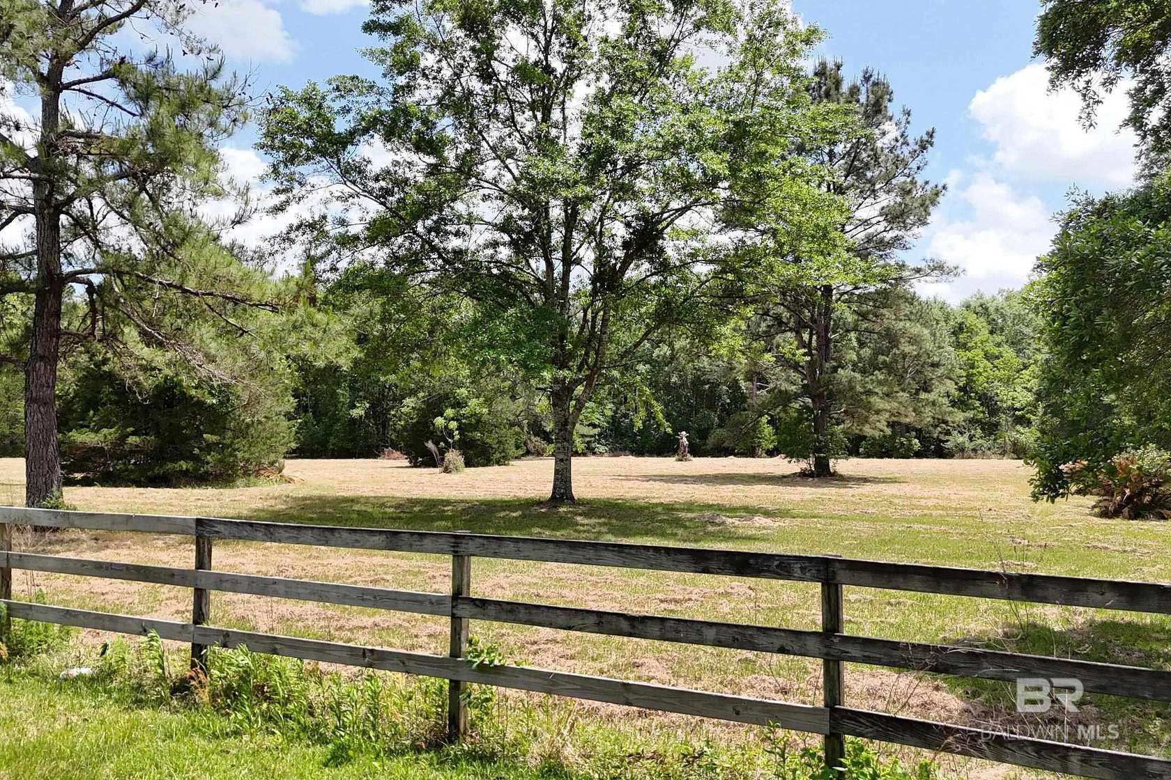 9 Acres of Residential Land for Sale in Robertsdale, Alabama