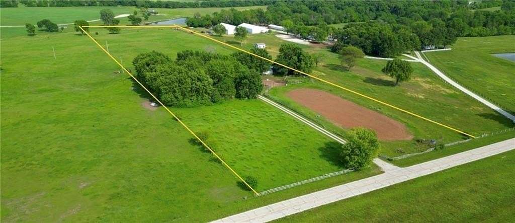 9.7 Acres of Land for Sale in Bucyrus, Kansas