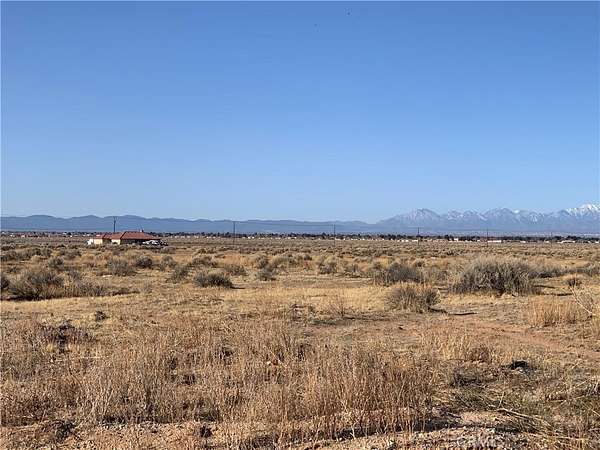0.46 Acres of Land for Sale in Apple Valley, California