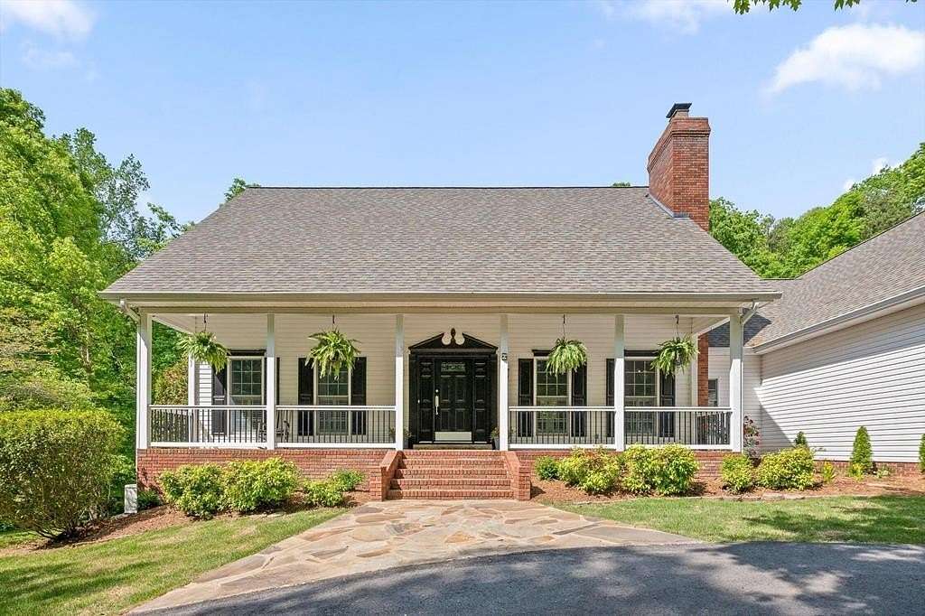 35.7 Acres of Land with Home for Sale in Tunnel Hill, Georgia