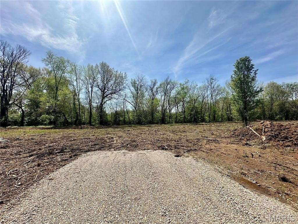 3 Acres of Residential Land for Sale in Farmington, Missouri