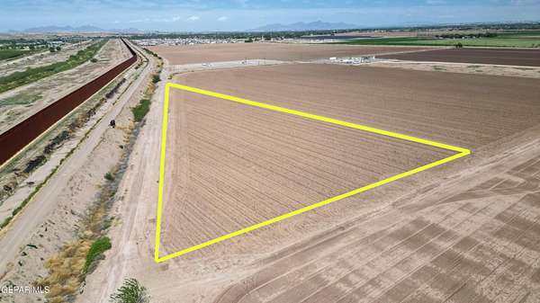 4.38 Acres of Land for Sale in San Elizario, Texas