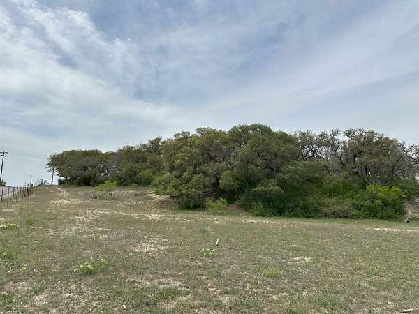 32 Acres of Land for Sale in Bertram, Texas