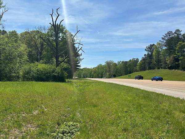 2.58 Acres of Mixed-Use Land for Sale in Buchanan, Tennessee