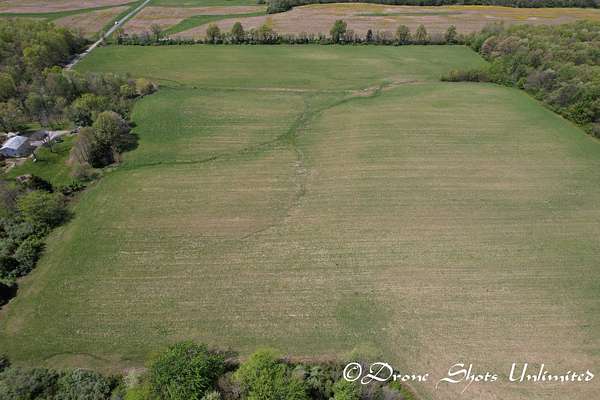 38.7 Acres of Recreational Land for Sale in Fairfield, Illinois