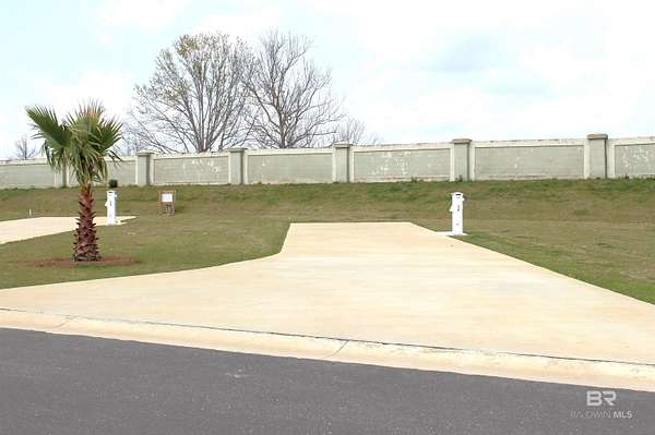 Residential Land for Sale in Elberta, Alabama