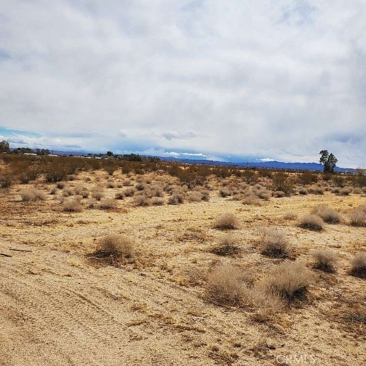 5.15 Acres of Residential Land for Sale in Inyokern, California