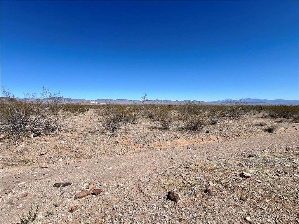 16.5 Acres of Recreational Land for Sale in Golden Valley, Arizona
