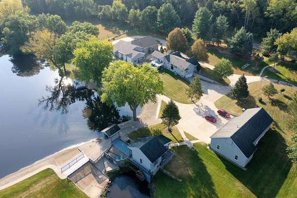 5.38 Acres of Residential Land with Home for Sale in Rio, Wisconsin