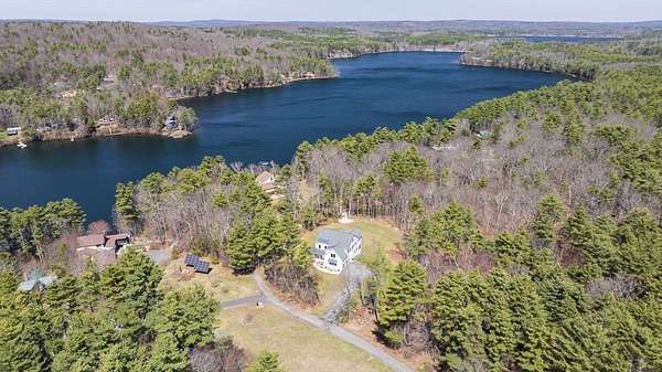 2 Acres of Residential Land with Home for Sale in Sturbridge, Massachusetts