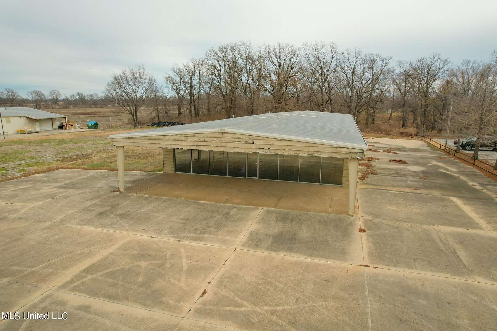 1.8 Acres of Improved Commercial Land for Sale in Cleveland, Mississippi