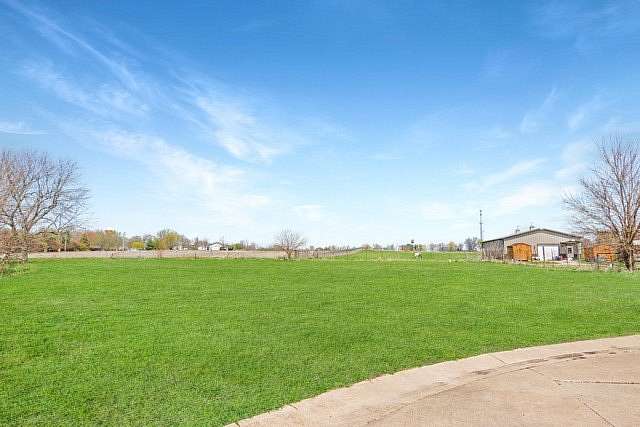 0.25 Acres of Residential Land for Sale in Le Roy, Illinois