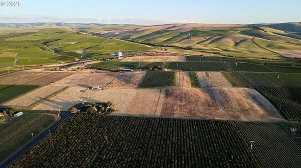 37 Acres of Agricultural Land for Sale in Milton-Freewater, Oregon