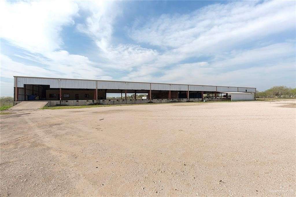10 Acres of Improved Commercial Land for Sale in Edinburg, Texas