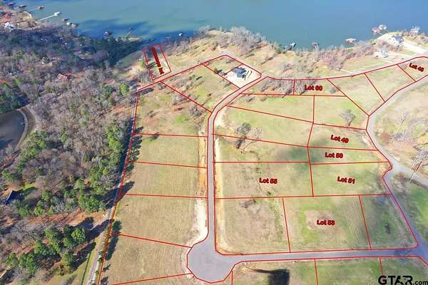 1.39 Acres of Residential Land for Sale in Pittsburg, Texas